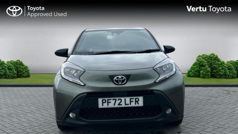 Toyota Aygo X 1.0 VVT-i Edge 5dr Petrol Hatchback